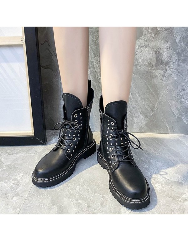 Cross border large size Martin boots women's wholesale of new European and American flat bottomed round head Liuding foreign trade short boots women's manufacturers in autumn and winter 2020