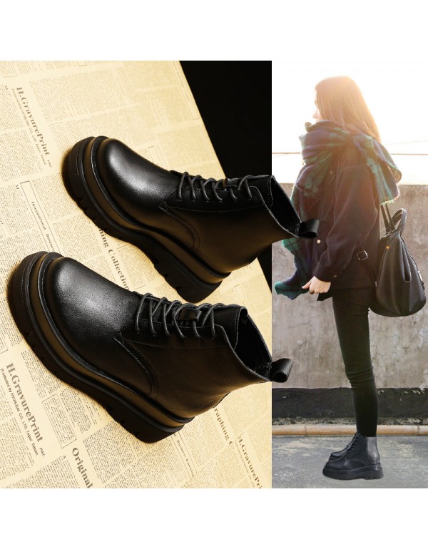 New women's shoes in autumn and winter 2020 thick soled inner height Martin boots black handsome short boots locomotive boots autumn