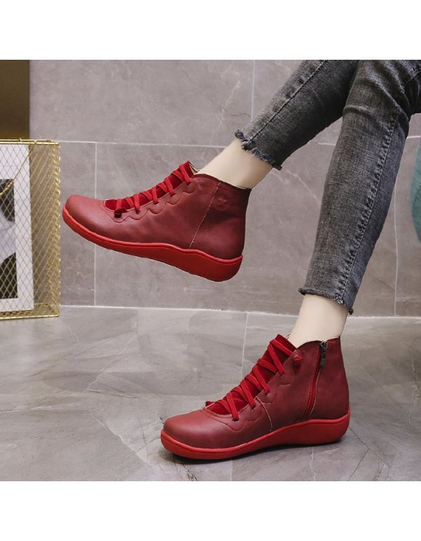 Independent station popular short boots women's 2020 autumn new flat bottomed round head lace up European and American fashion large foreign trade women's shoes