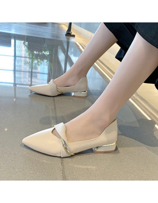 2021 autumn new pointed single shoes thick heel shallow mouth leather low heel women's shoes black professional four seasons work shoes 