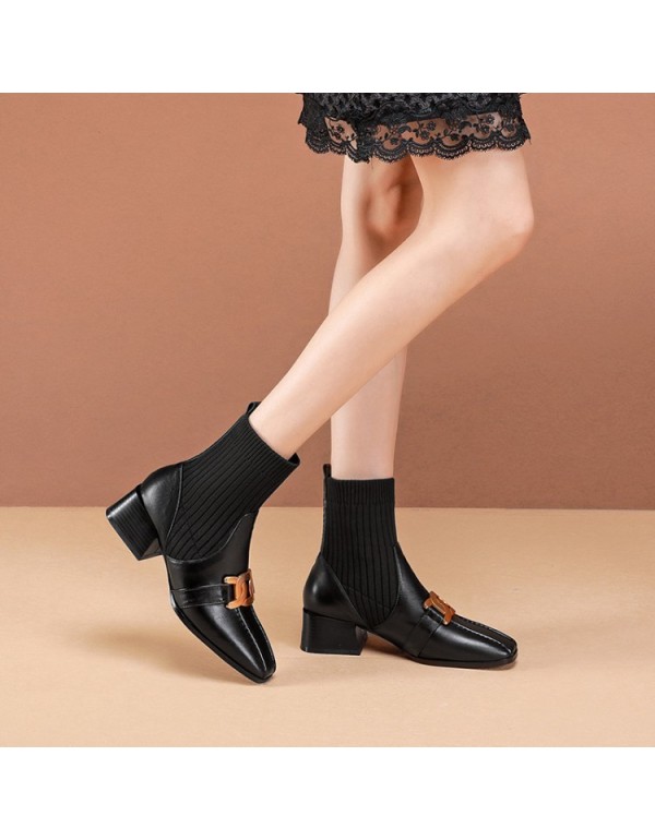 2021 autumn vintage style square head knitted elastic boots, middle heel fashion short boots, patent leather, thick heel Martin boots