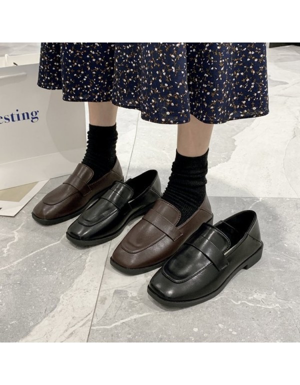 2021 Autumn New Retro square head small leather shoes, women's flat bottom, one foot on Lefu shoes, leather surface, two wear single shoes wholesale