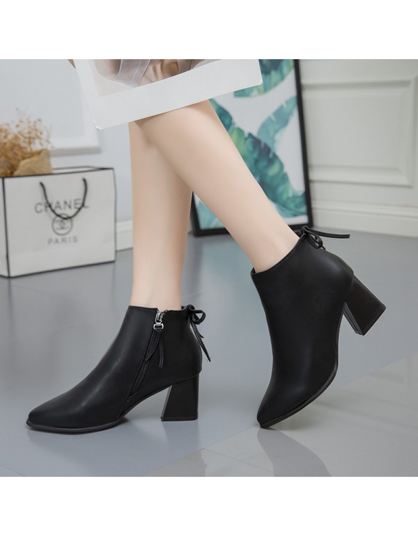 2021 fashion foreign trade small size Martin boots women's autumn and winter new single boots short barrel thick heel high top retro boots bare boots