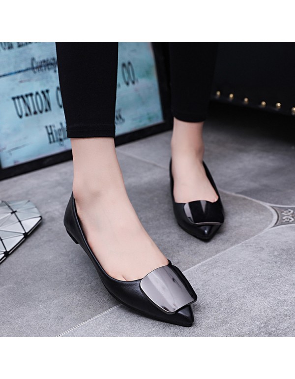 2021 spring and autumn Korean flat shoes comfortable single shoes women's pointed shallow mouth flat heels fashion square buckle women's shoes wholesale