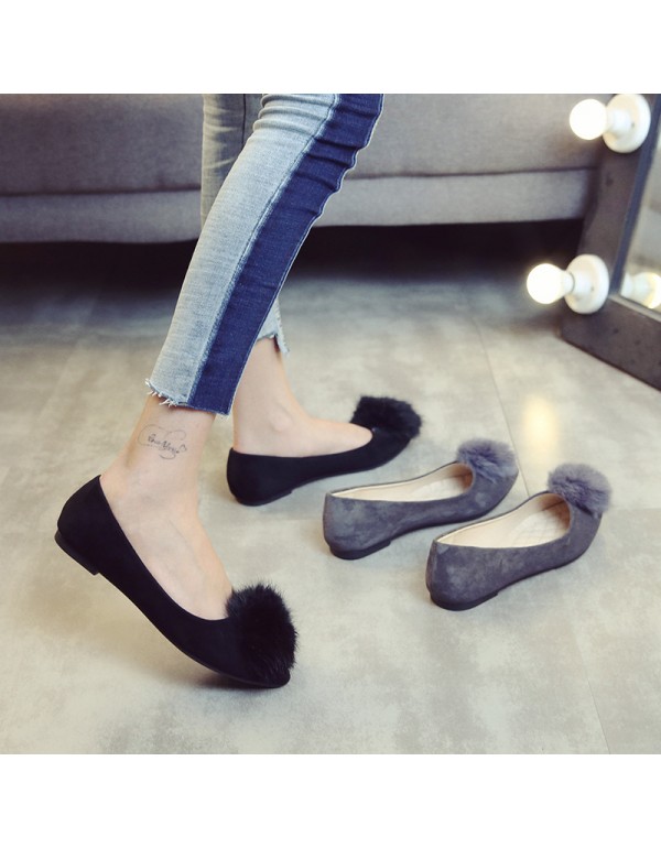 A pair of single shoes issued on behalf of women 2021 flat heel pointed suede ball Korean fashion versatile scoop shoes large 40-43