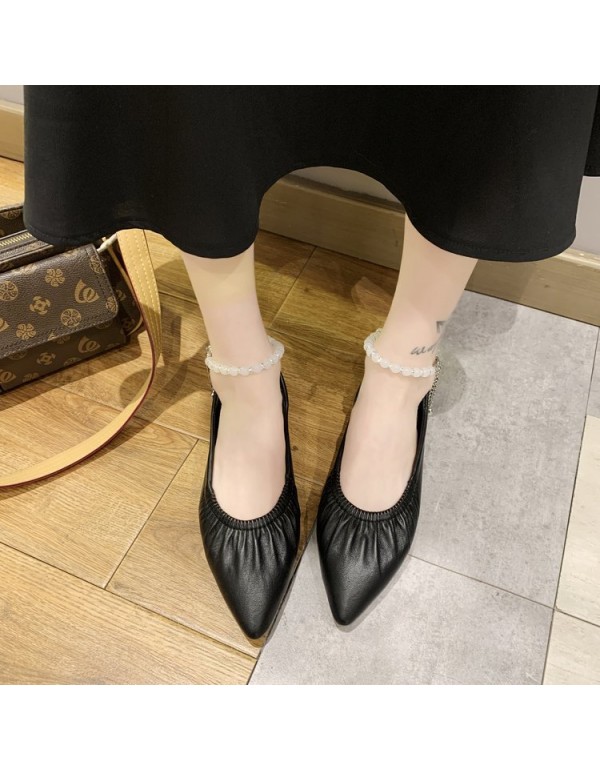 Wholesale of new Korean flat sole single shoes in spring 2021 with pointed shallow mouth Beaded Ankle buckle and wrinkled leather women's shoes