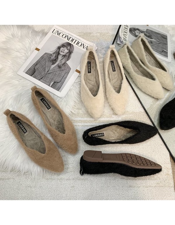 2021 autumn and winter new Korean wool shoes wear pointed shallow mouth flat bottom Plush single shoes, fashion women's shoes wholesale