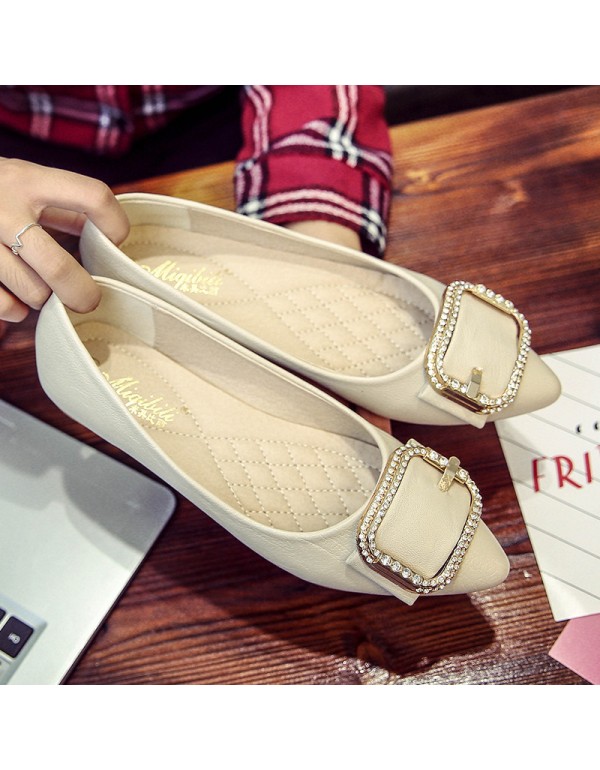 Women's shoes 2021 new single shoes women's flat shoes spring style versatile fairy gentle net red scoop shoes women large 41-43