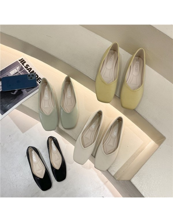 2021 summer new Korean flat sole single shoes with square head and shallow mouth, one foot pedaling Doudou shoes, fashion soft sole women's shoes wholesale