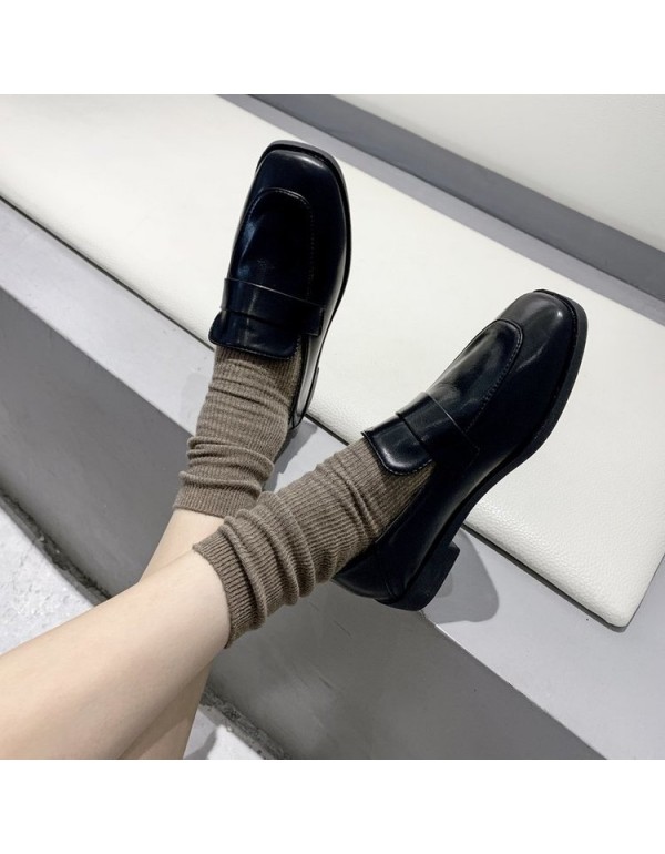 2021 autumn new college style black small leather shoes women's head flat sole shoes comfortable lazy women's shoes wholesale