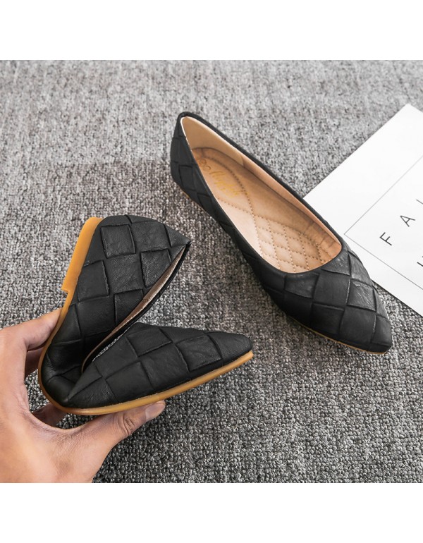 Working flat sole single shoes women's 2021 spring and autumn new flat shoes pointed shallow mouth Korean version versatile soft leather large size scoop shoes