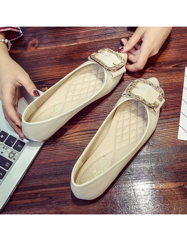 Flat bottomed large scoop shoes Doudou shoes 2021 spring and autumn new fashion red shoes soft bottomed boat shoes versatile small women's shoes