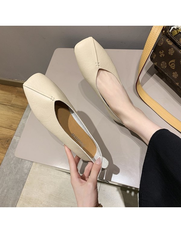 2021 spring new flat sole single shoes Square Head shallow mouth splicing soft bottom pea shoes leisure large 42 women's shoes wholesale