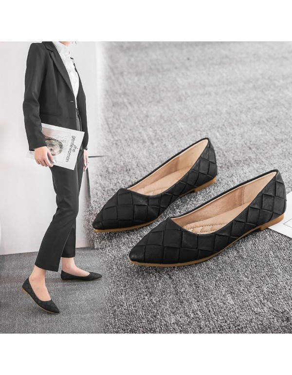 Working flat sole single shoes women's 2021 spring and autumn new flat shoes pointed shallow mouth Korean version versatile soft leather large size scoop shoes