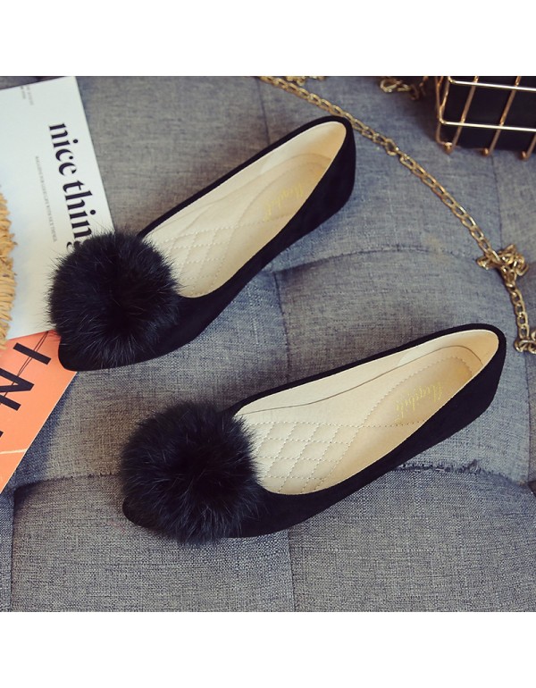 A pair of single shoes issued on behalf of women 2021 flat heel pointed suede ball Korean fashion versatile scoop shoes large 40-43