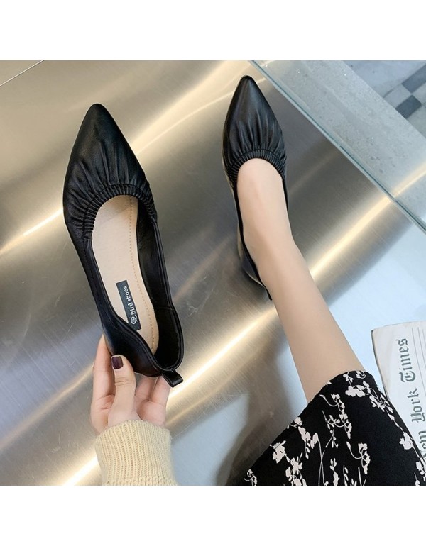 2021 spring new Korean version pointed single shoes shallow mouth cover foot flat shoes wrinkled leather soft sole women's shoes wholesale
