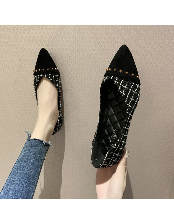 2021 spring new Korean flat sole single shoes women's pointed fashion lattice color matching light oral rivet women's shoes wholesale