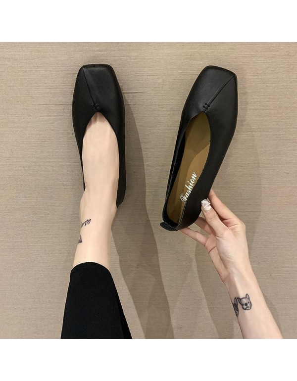 2021 spring new flat sole single shoes Square Head shallow mouth splicing soft bottom pea shoes leisure large 42 women's shoes wholesale