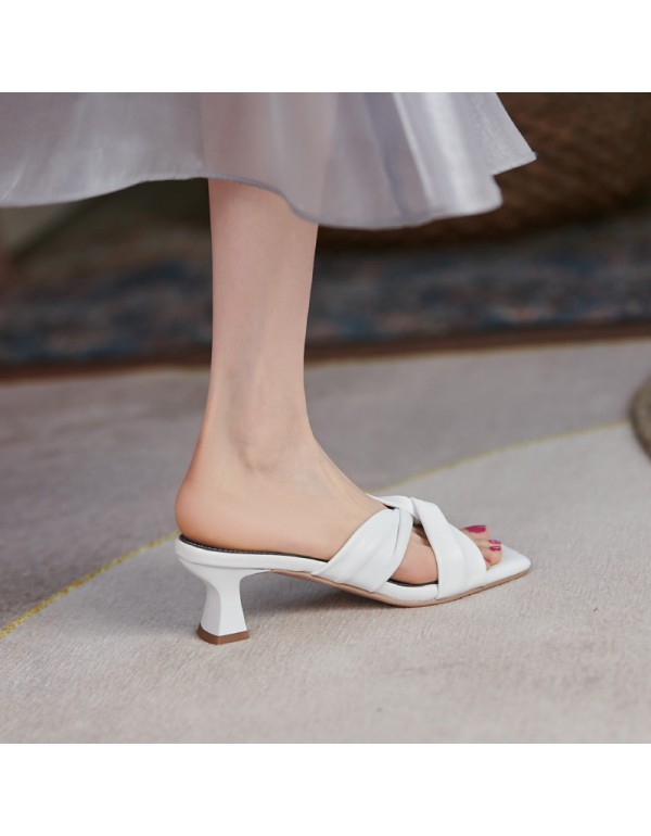 Soft and comfortable full leather inside and outside 2021 summer new square bow slippers women's thick middle heel sandals 