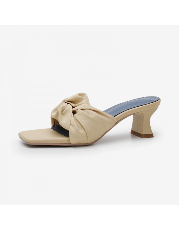 Net red same simple Korean version of women's sandals with medium heels and thin heels 2021 summer new temperament women's slippers with medium heels 