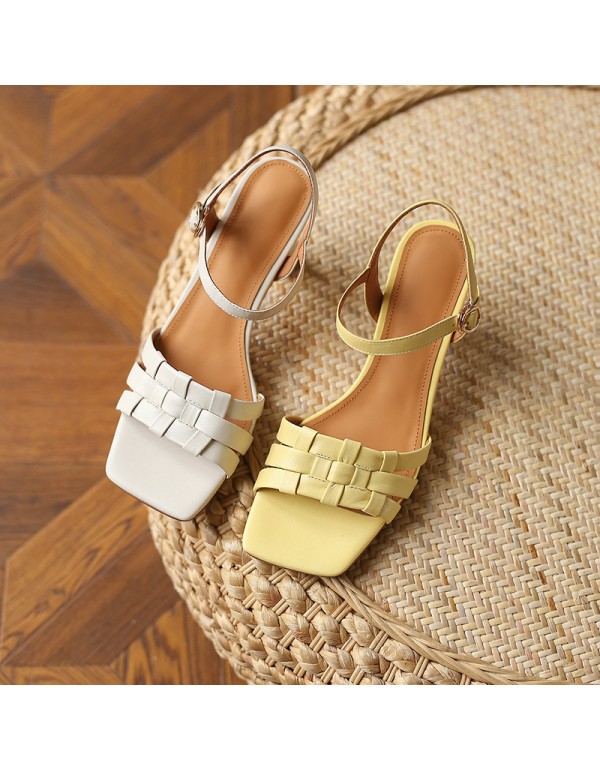 Summer 2021 new woven Korean version simple one word buckle middle heel fairy style open toe thin heel ROMAN SANDALS