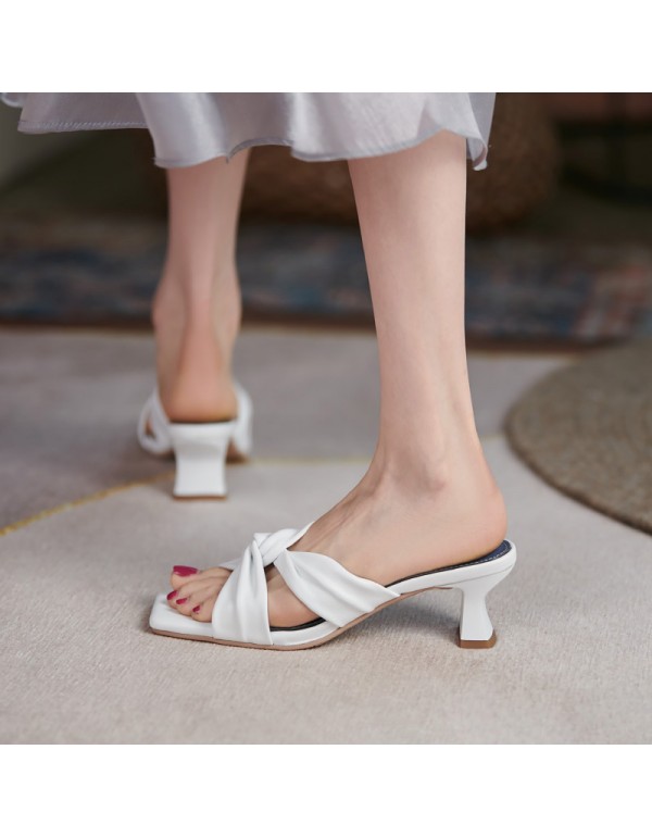 Soft and comfortable full leather inside and outside 2021 summer new square bow slippers women's thick middle heel sandals 