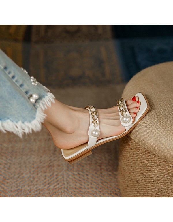 2021 summer fairy slippers wear Holiday Beach retro pearl metal chain flat bottom one-way belt female sandals