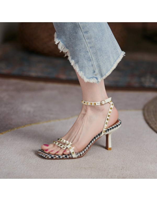 Summer one line buckle sandals women's fashion middle heel 2021 new European and American style square head rivet thin heel high heels 