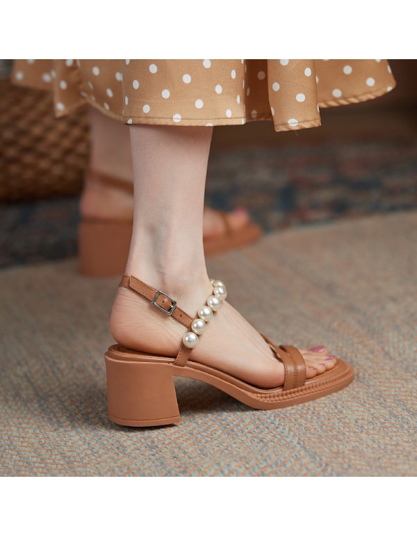 New open toe sandals in summer 2021 women's Retro thick heel high heels sweet pearl one-line belt women's sandals