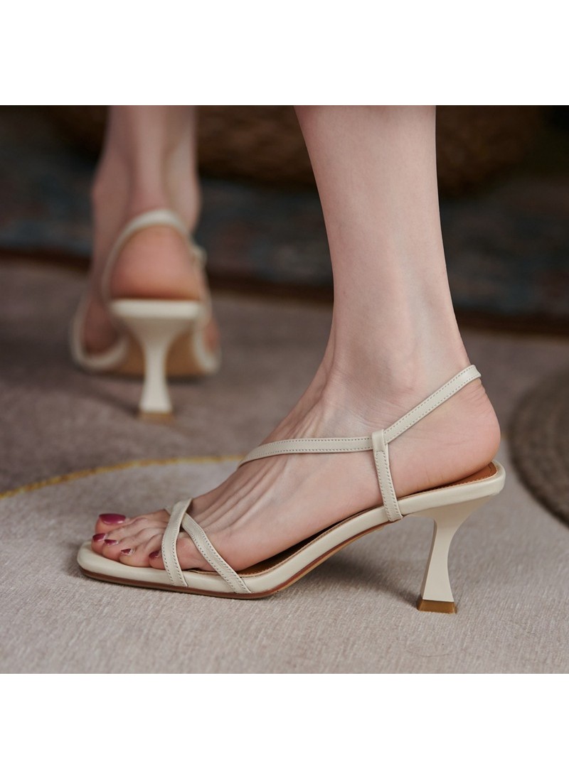2021 spring and summer new Korean one line sandals...