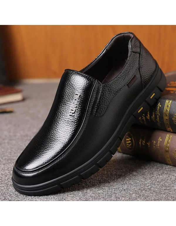 Rubber warm black spot round head breathable adult low top leather SGS shoes