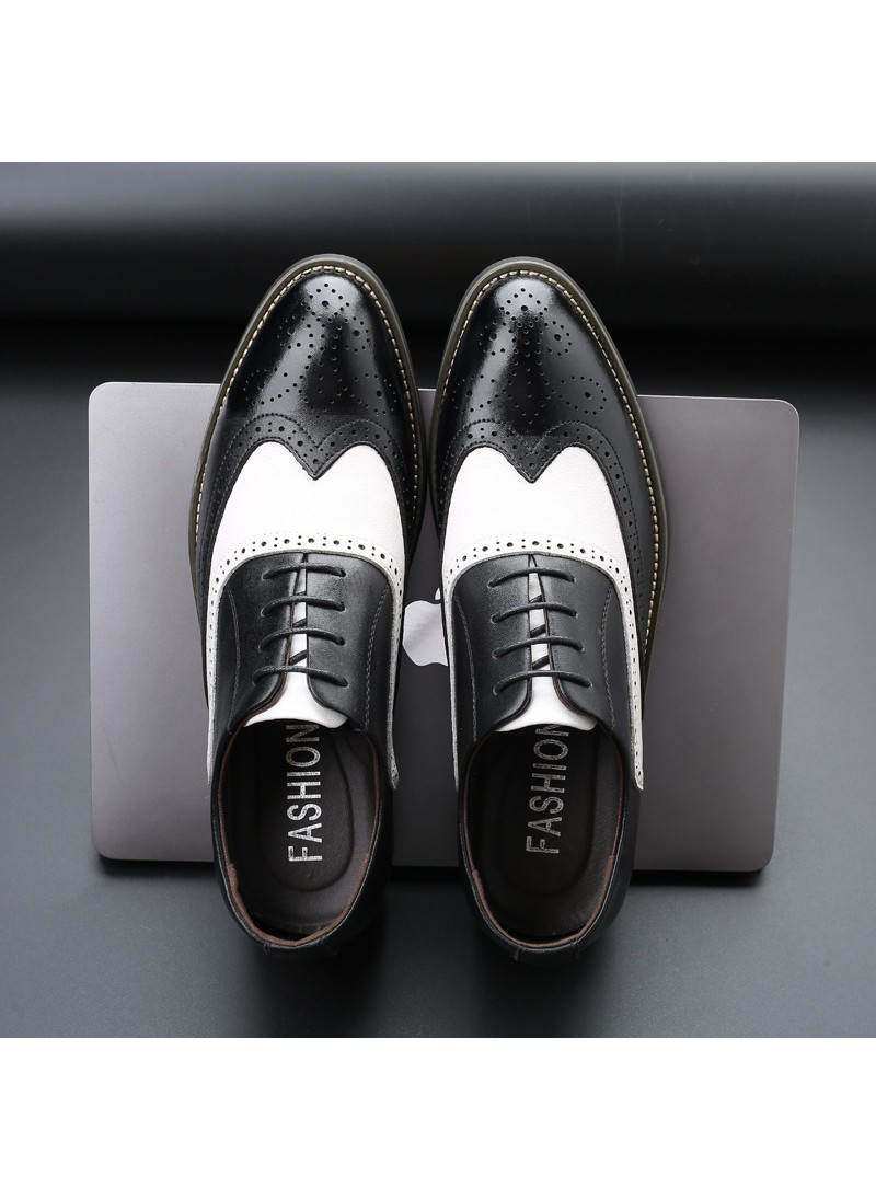 Remblock carved pointed leather shoes black and wh...