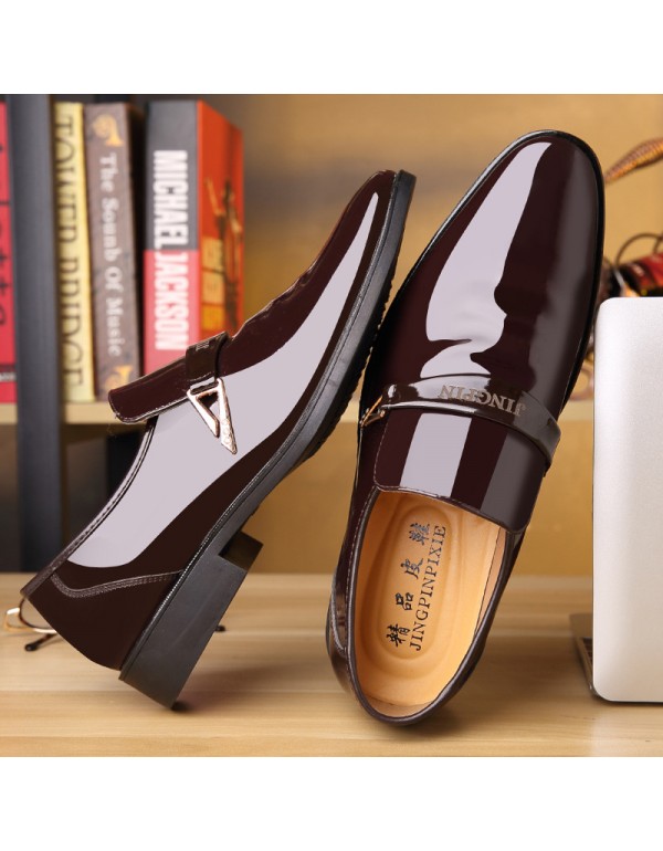 Taiping wolf class II e-commerce patent leather pointed leather shoes men's spring business leisure middle-aged formal suit bright face 