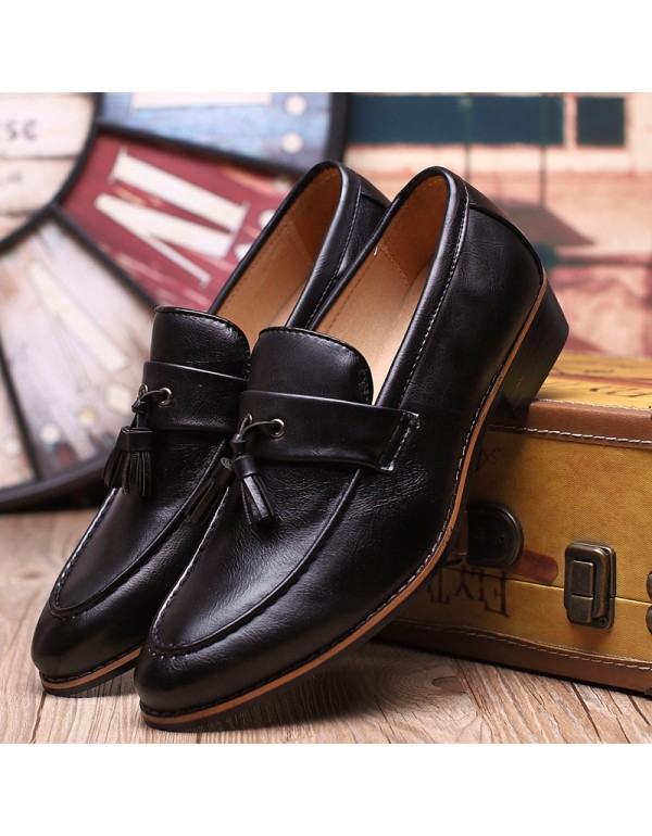 Spring men's leather shoes Korean casual shoes one hair generation men's shoes tassel men's shoes men's wholesale Lefu shoes