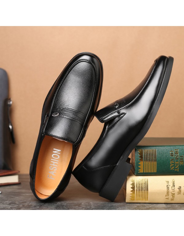 2021 new men's shoes gentlemen's formal business leather shoes banquet cross-border special casual shoes breathable, wear-resistant and anti-skid tide 