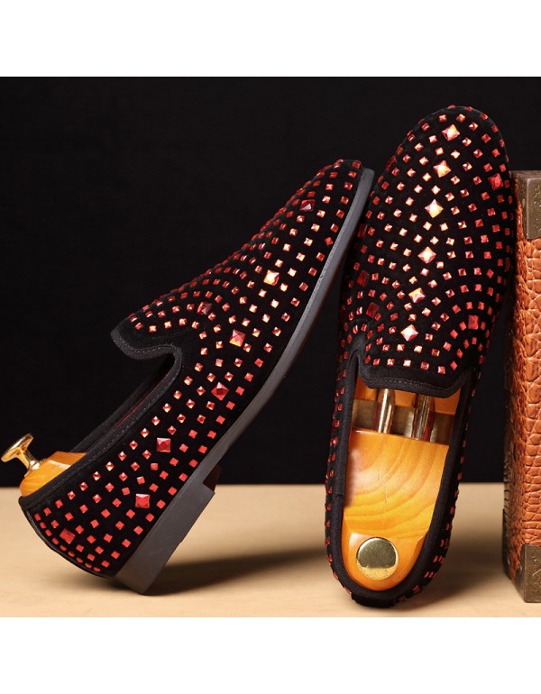 Amazon wishlazada new trend nightclub men's shoes Rhinestone Korean version small leather shoes factory