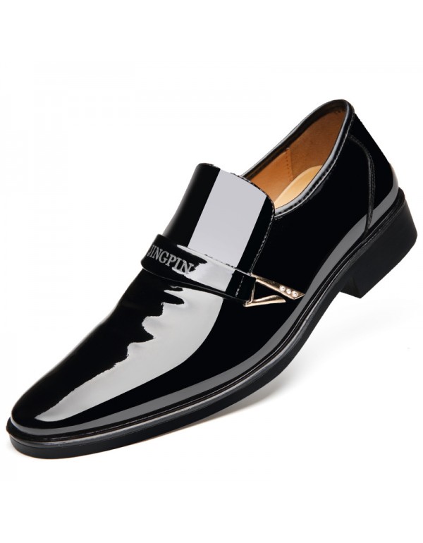 Taiping wolf class II e-commerce patent leather pointed leather shoes men's spring business leisure middle-aged formal suit bright face 