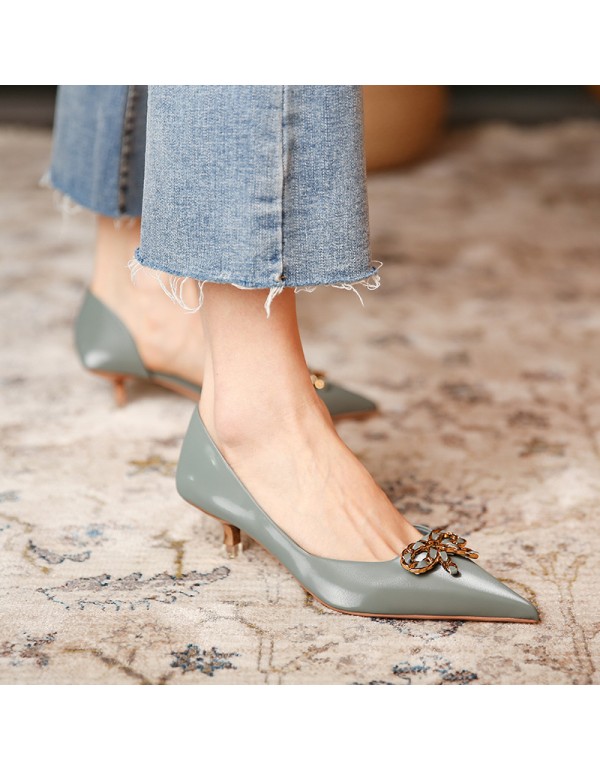 339-18 metal button pointed high heels women's net red retro low heel temperament new in early spring 2021 