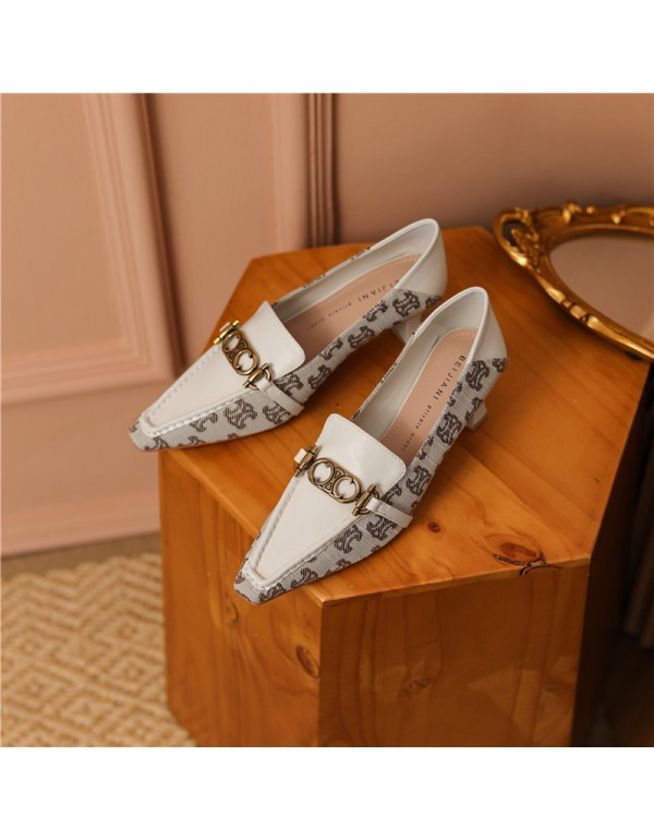 9318-1 sheepskin splicing French retro small square head high heels women's thick heel metal buckle single shoes can step on heels 