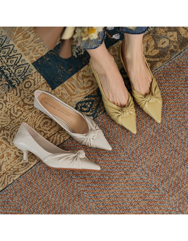 336-8 super soft sheepskin kink pointed high heels...