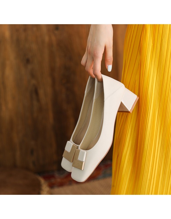 332-6 sheepskin square buckle thick heel middle heel high heels women's head grandmother shoes can be worn twice, and the soft leather of heel shoes can be stepped on 5cm 