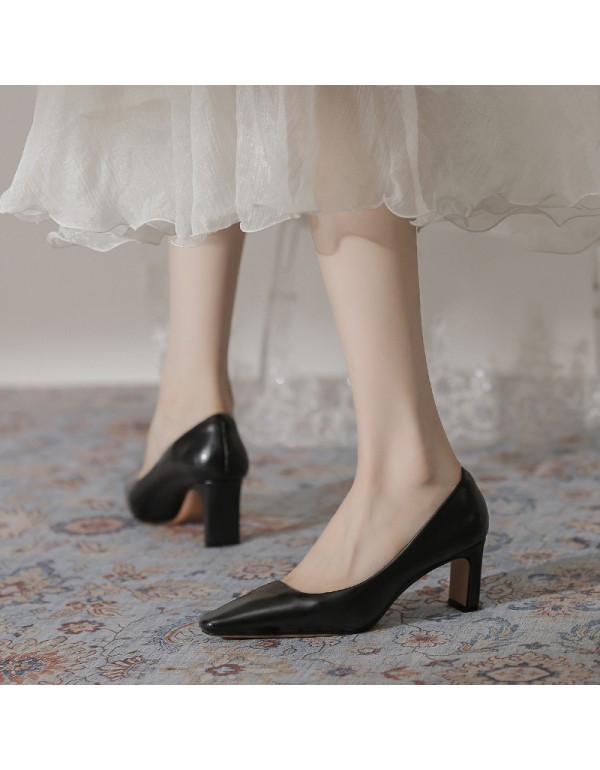 2135-2 professional high heels black middle heel square heel small leather shoes French retro women's single shoes commuter work shoes 