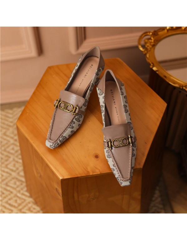 9318-1 sheepskin splicing French retro small square head high heels women's thick heel metal buckle single shoes can step on heels 