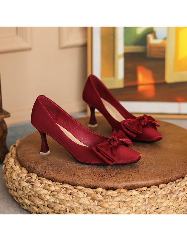 166-28 Chinese style Xiuhe bride shoes sheepskin silk satin wedding shoes women's head high heels bow Red single shoes 