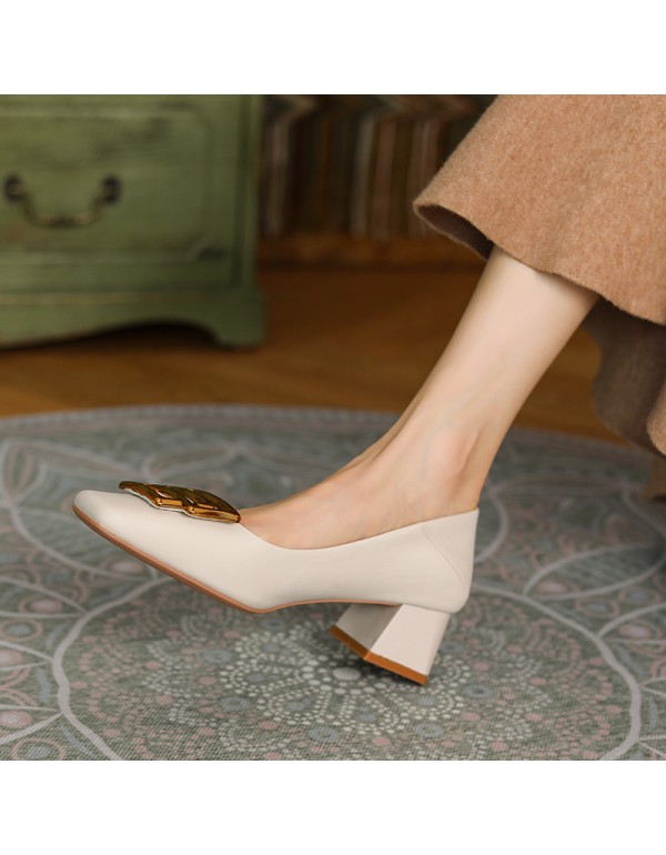 332-10 elegant shallow mouth thick heel sheepskin high heels women's middle school heel shoes French temperament retro two wear heel 