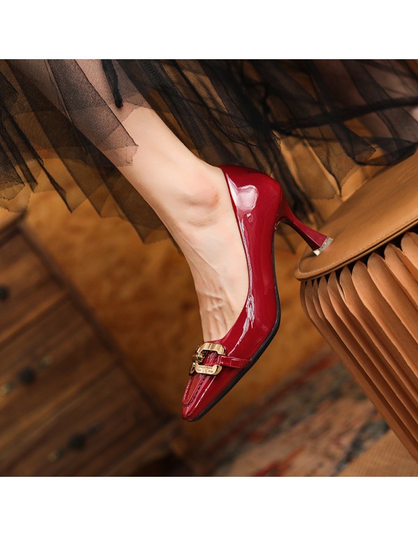 166-29 European station banquet high heels women's thin heels square head wine red shallow mouth single shoes wedding shoes Xiuhe bride shoes 