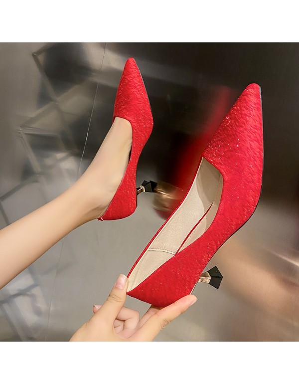 Korean version pointed toe low heel shoes women's 2022 early autumn new wine glass heel high heels shallow mouth red wedding shoes single shoes