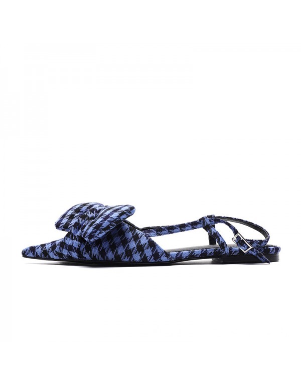 In 2022, cross-border direct supply of European fashion flat bottomed women's shoes bow sandals women's shoes are exported to large shoes