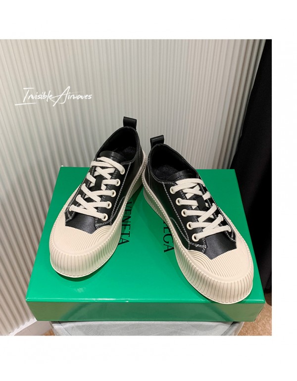 2022 spring and summer new style muffin bottom leisure style thin sports canvas shoes round head thick bottom fashion wear small white shoes outside