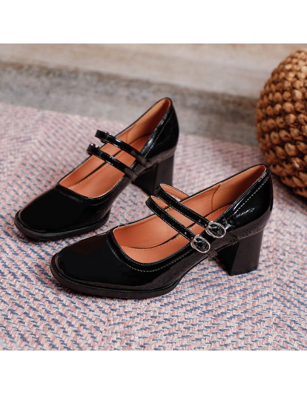 2022 new one line belt Mary Jane shoes women's Retro patent leather square head Mary Jane single shoes simple thick heel high heels